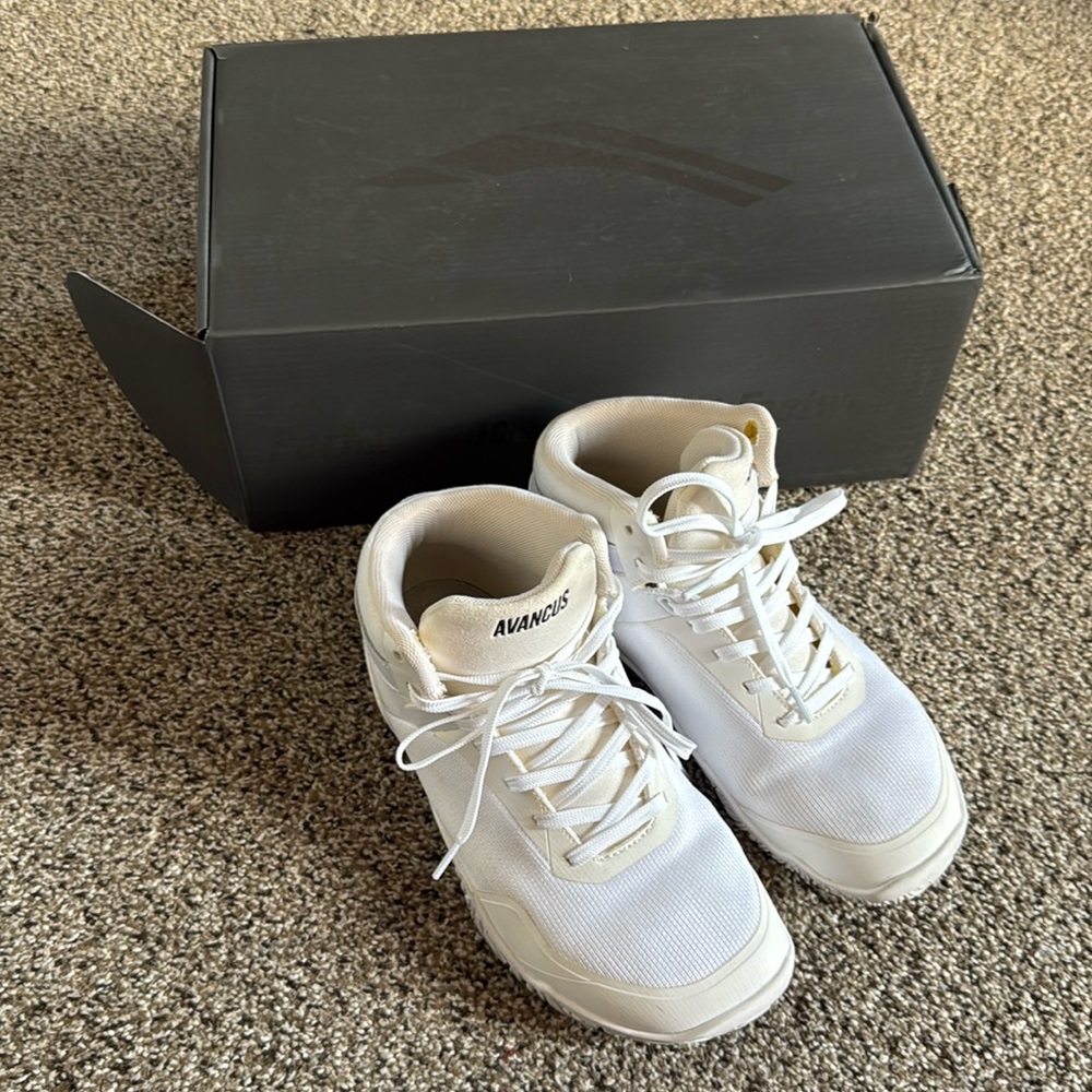 Avancus Apex Power High Top - Women’s size 7